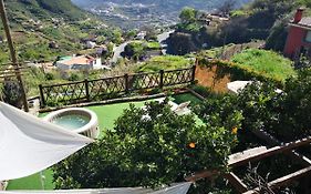 Casa Fuente Hervera